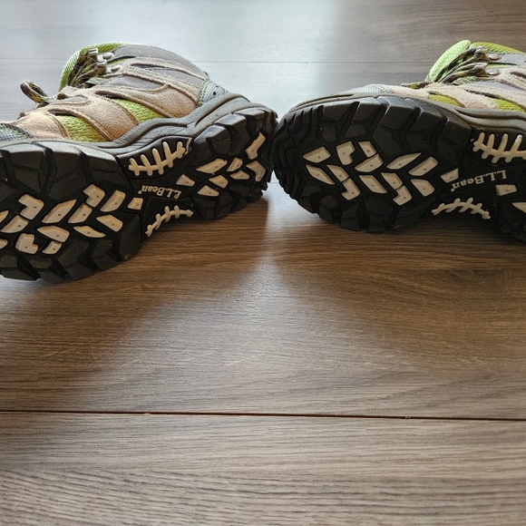 L.L. Bean Kids' Waterproof Trail Model Hiking Boots - Picture 2 of 6